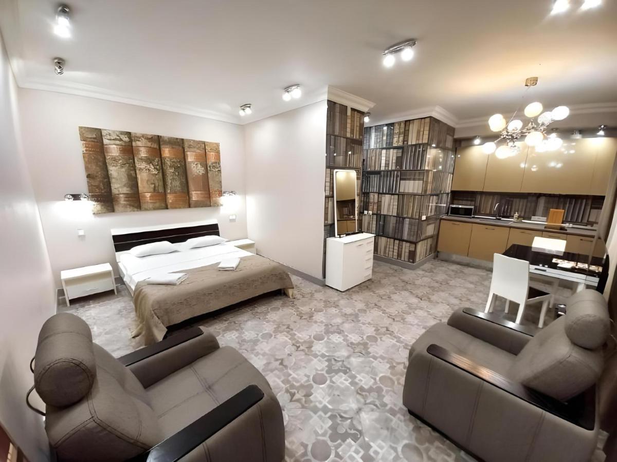 Inn Home Apartments In Kiev Center Esterno foto