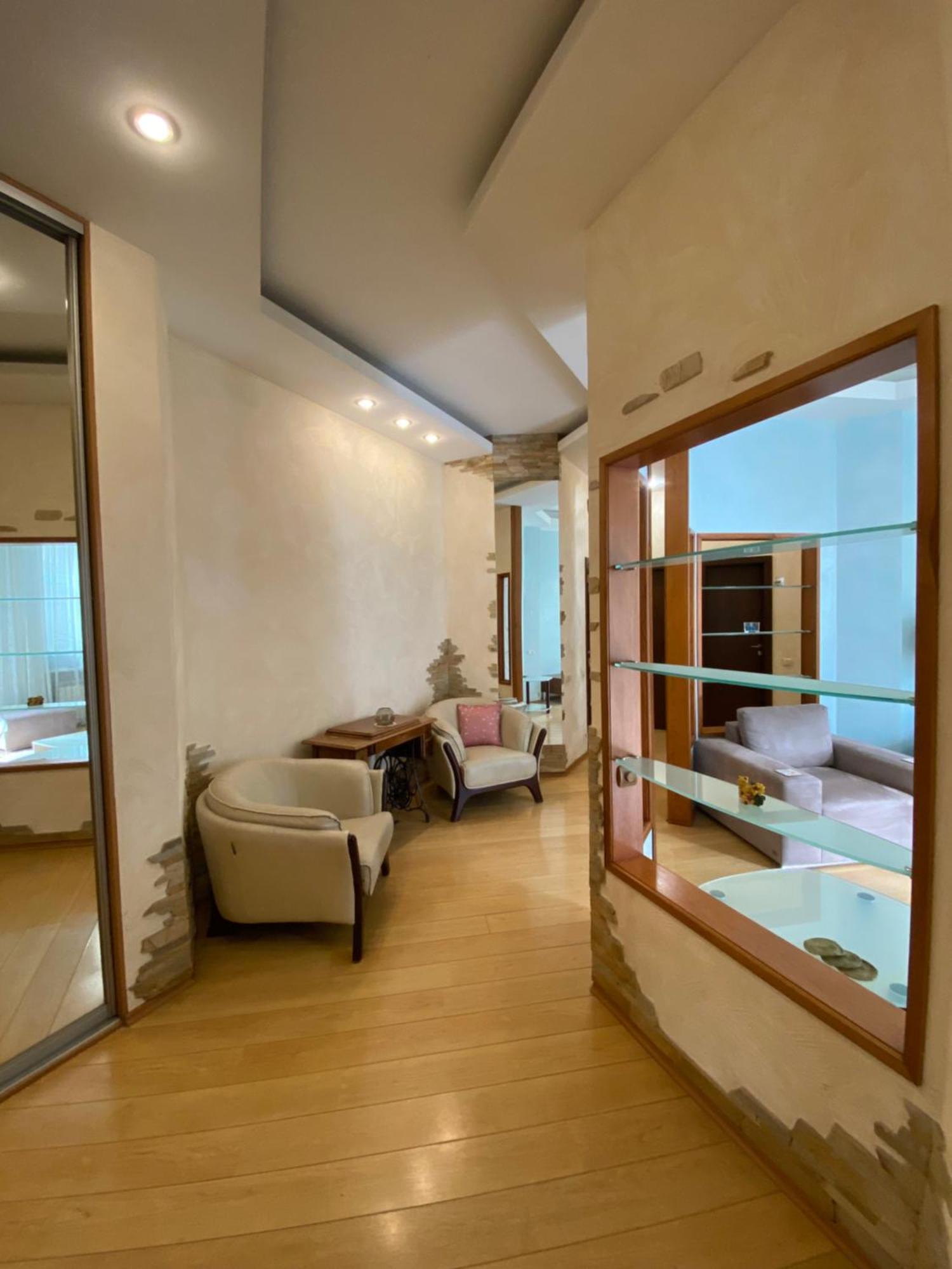 Inn Home Apartments In Kiev Center Esterno foto