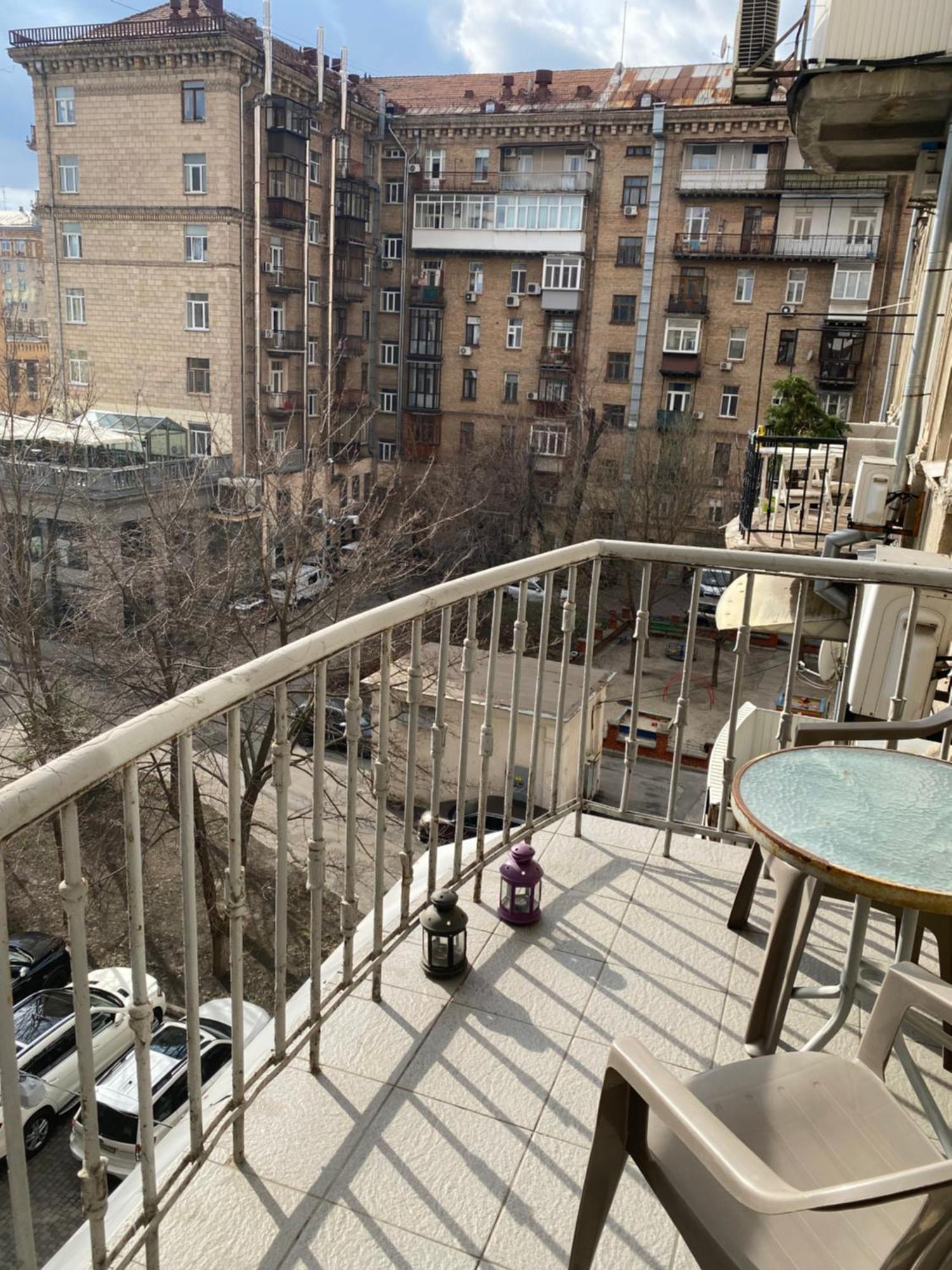 Inn Home Apartments In Kiev Center Esterno foto