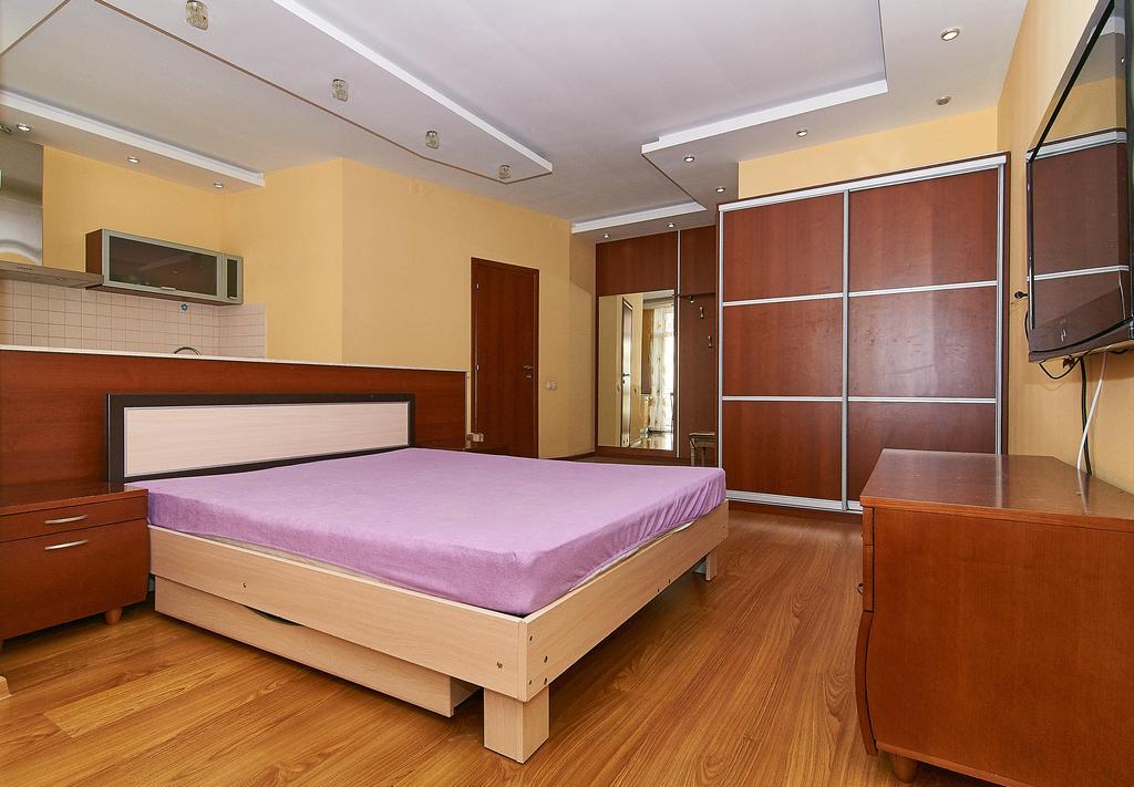 Inn Home Apartments In Kiev Center Esterno foto