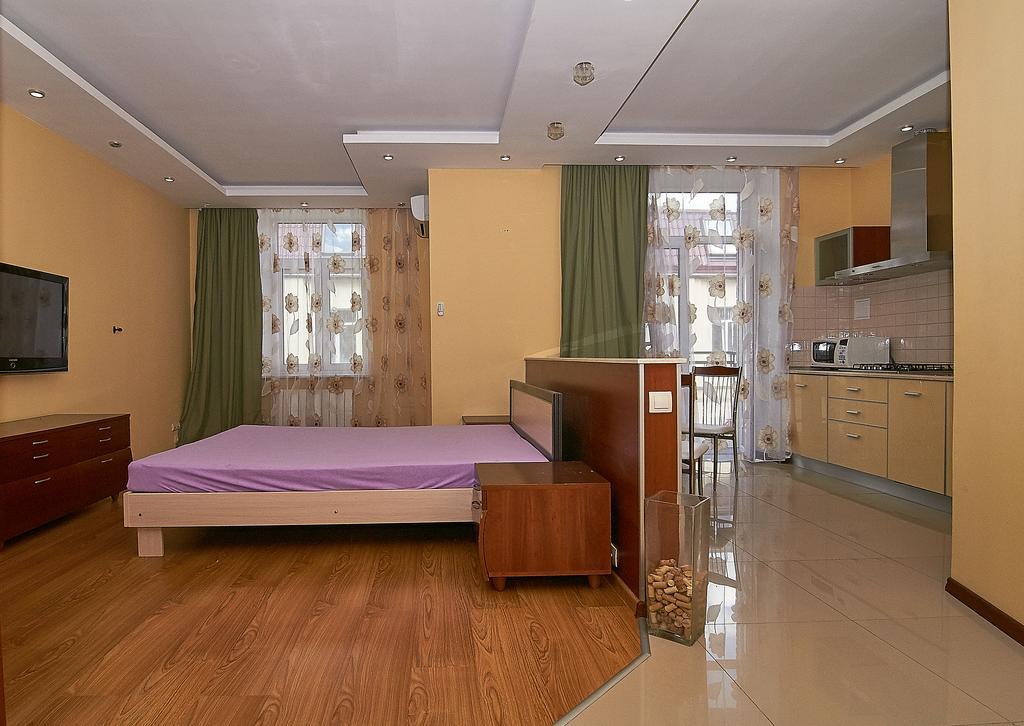 Inn Home Apartments In Kiev Center Esterno foto