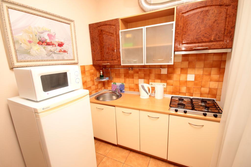 Inn Home Apartments In Kiev Center Esterno foto