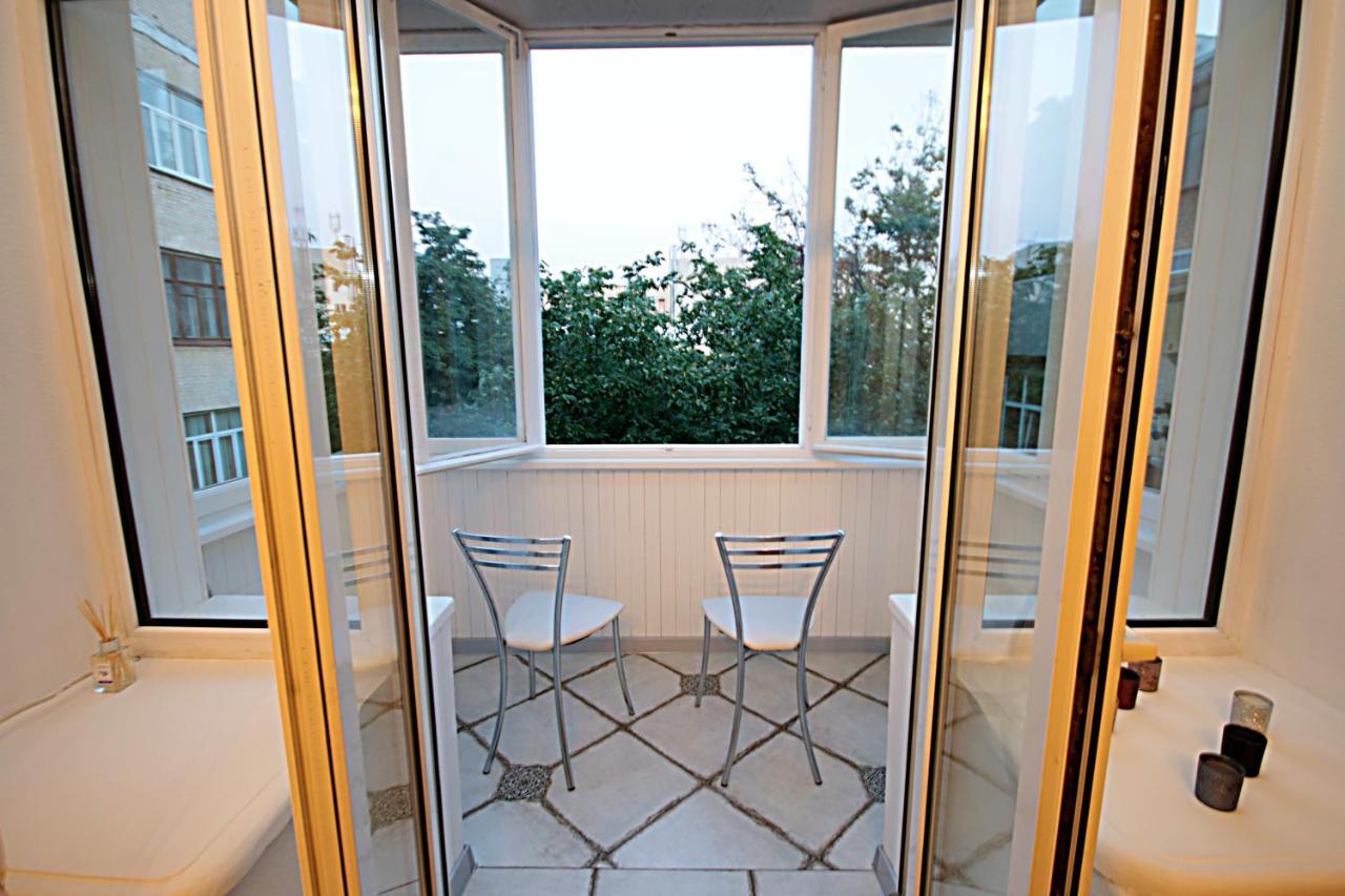 Inn Home Apartments In Kiev Center Esterno foto