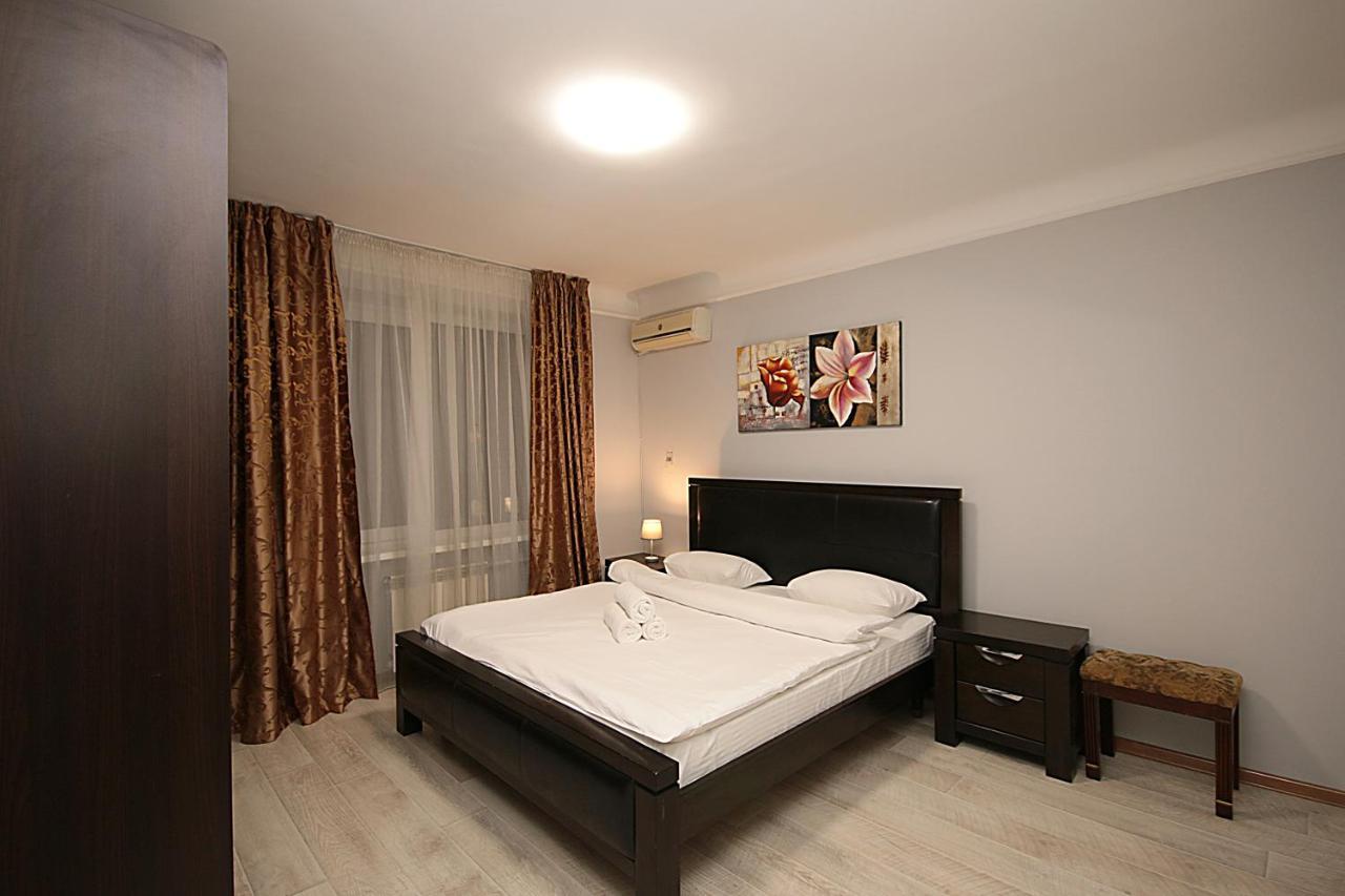 Inn Home Apartments In Kiev Center Esterno foto