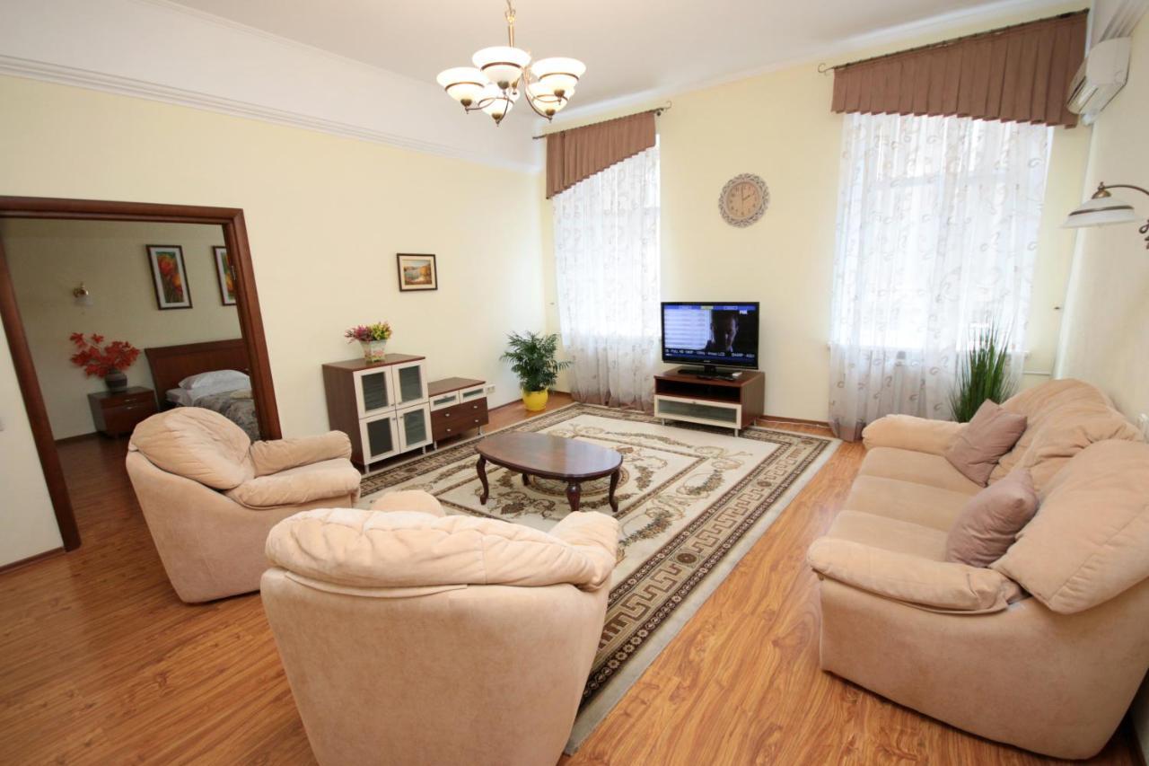 Inn Home Apartments In Kiev Center Esterno foto